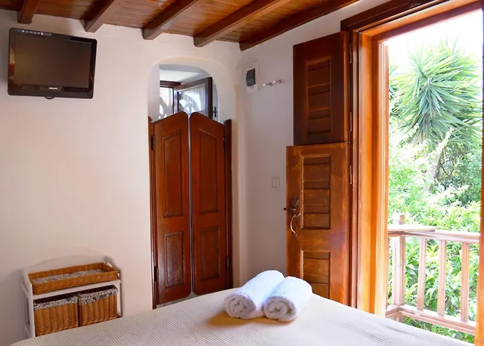 Pinelopi Aparthotel 3*