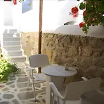 Pinelopi Lejlighedshotel 3*