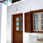 Pinelopi Lejlighedshotel 3*