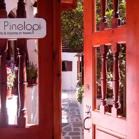 Pinelopi 3*