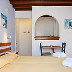 Pinelopi Aparthotel