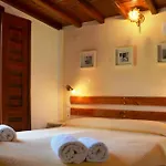 Pinelopi Aparthotel 3*