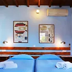 Pinelopi Aparthotel 3*