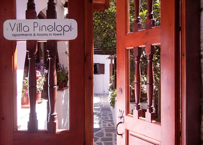 Apart Otel Pinelopi 3*