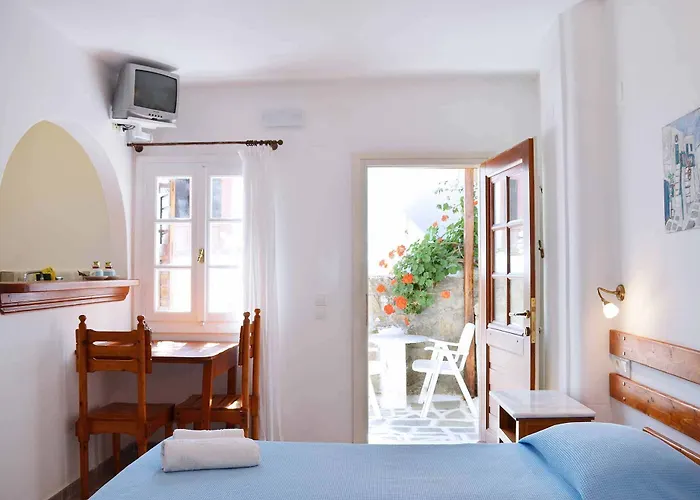 Apart Otel Pinelopi 3*