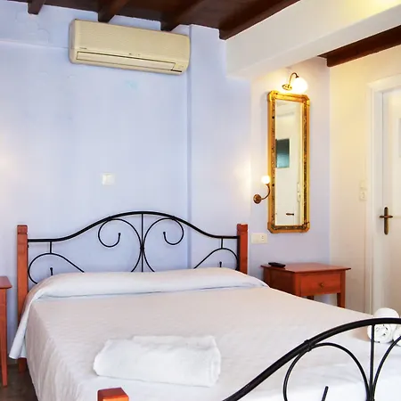 Lejlighedshotel Pinelopi 3*