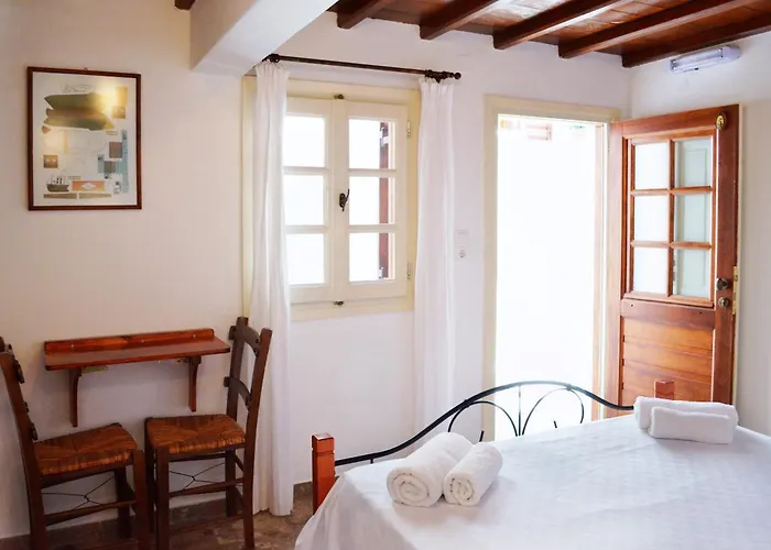 Lejlighedshotel Pinelopi 3*